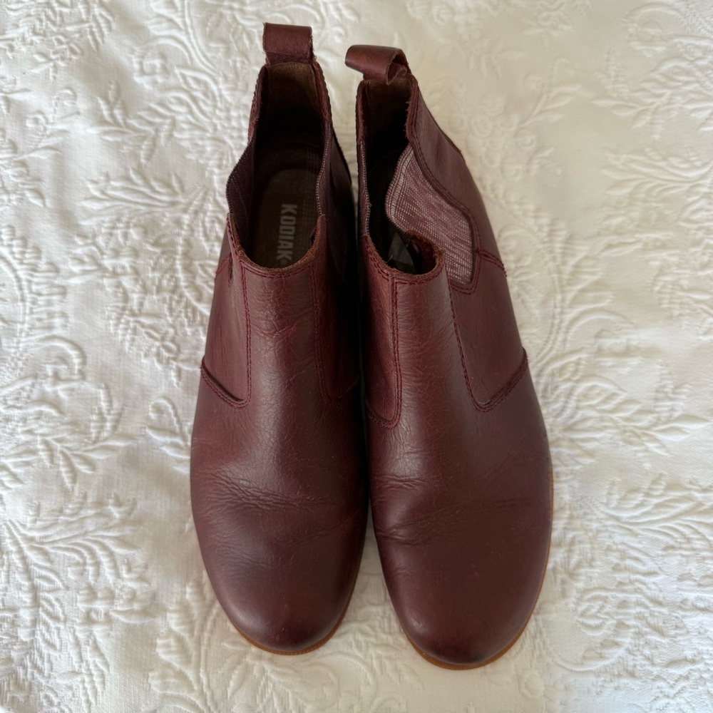 Kodiak Low-Rider Chelsea Burgundy Ankle Boots size 10 - Picture 5 of 11
